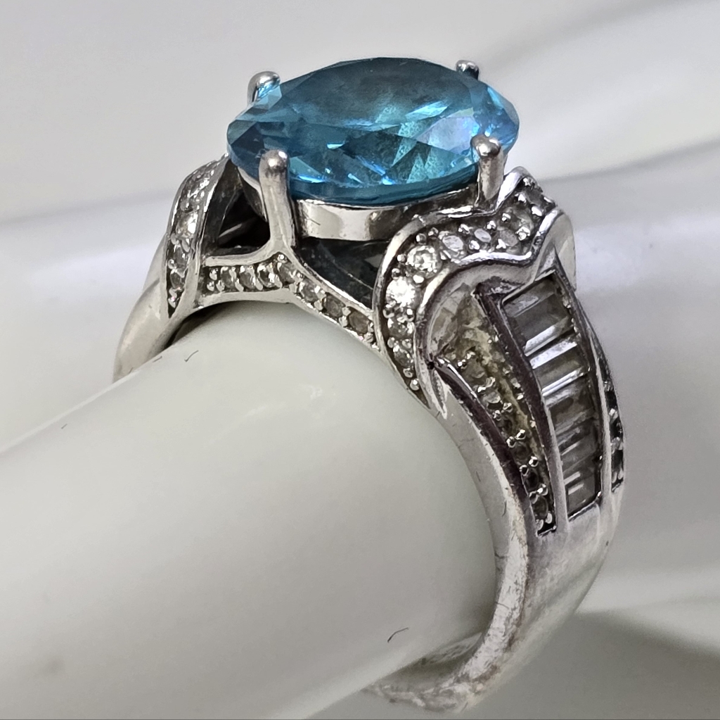 Intricate Sterling Silver 925 Blue Topaz Ring With Elaborate Design